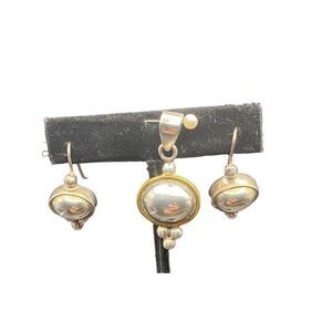 Laton Vintage Sterling Silver 925 Mexico Pendant gold detail and fishhook earrin